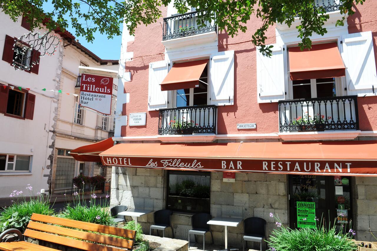 Hotel Les Tilleuls Hasparren Exterior photo